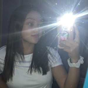 Meet your Posher, Nelly